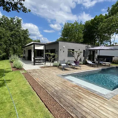 Le Clos Des Bleynoux Hébergement de vacances *