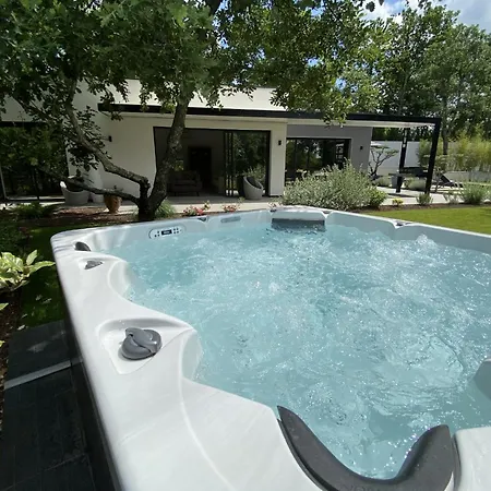 Le Clos Des Bleynoux Tatil Evi *